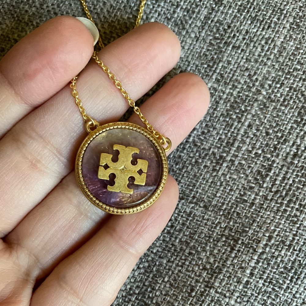 NEW Authentic Tory Burch Circle Logo Adjustable Necklace